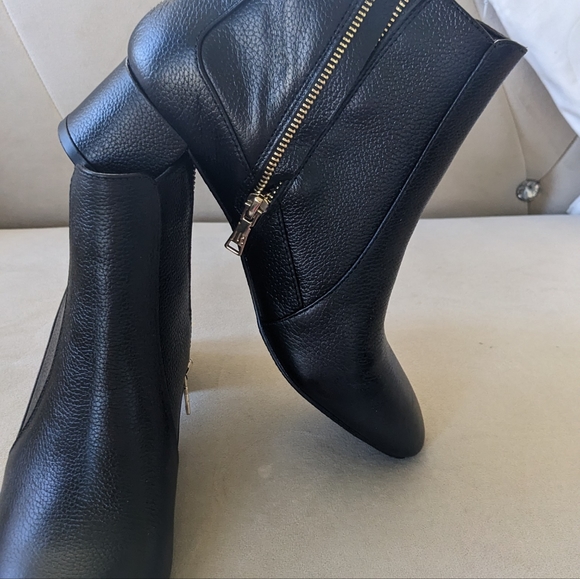 Jack Rogers women's Berkeley Booties Back Leather Size 8 - Picture 1 of 11